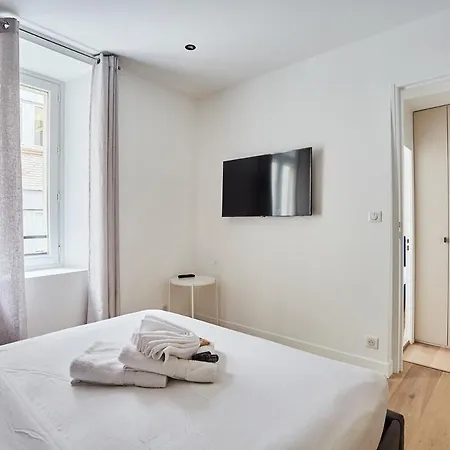 Louvre Museum By Prestige * 巴黎